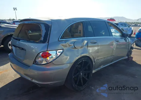 2006 Mercedes-Benz R 350 4Matic из США, поврежденный, VIN 4JGCB65E56A032245